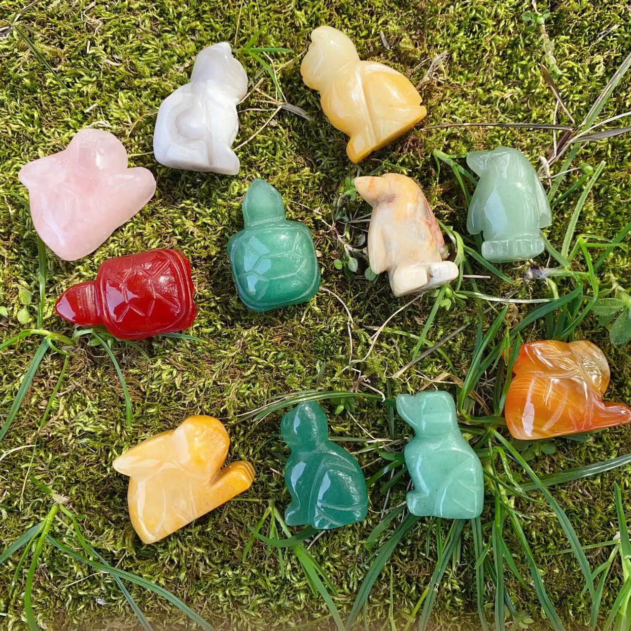 Natural crystal stone carved small animals